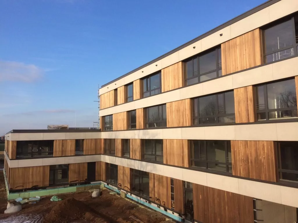 Außenansicht der Gesamtschule in Hürth
