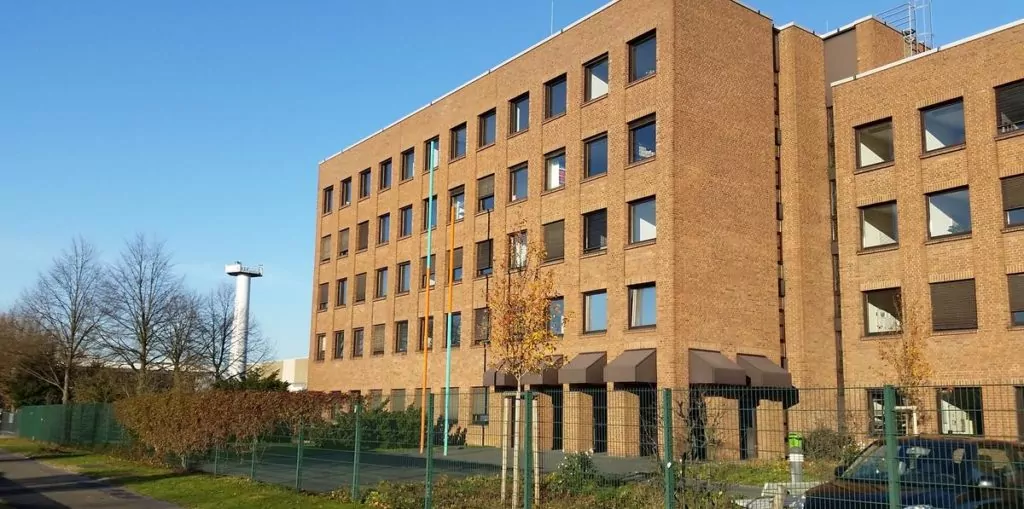 Außenansicht des Eichamts in Köln