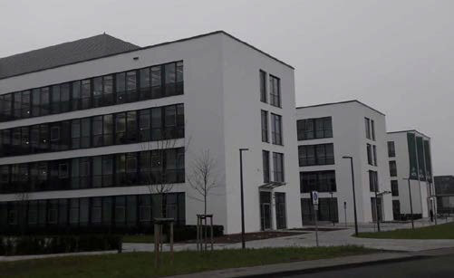 Außenansicht der DIBAG in Kön