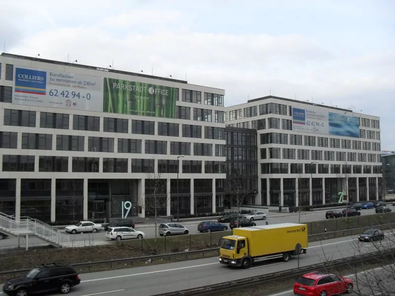 Außenansicht des Office-Centers des Schwabing Parks in München