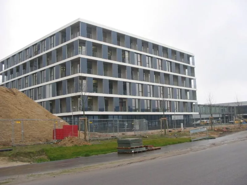 Bürogebäude von Q-Cells in Thalheim