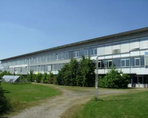 Außenansicht des Beruflichen Schulzentrums in Zschopau