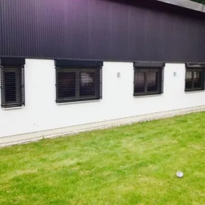 Raffstore an einem privaten Haus